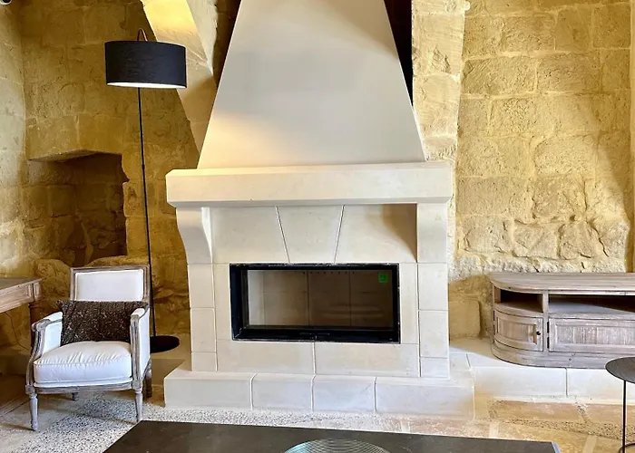 Hive Villa San Lawrenz