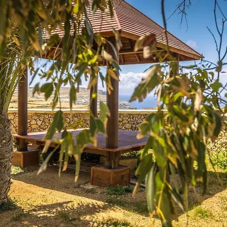 Hive Villa *